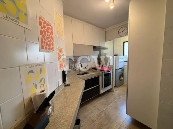 Imagem Apartamento com 2 Quartos à venda no Aclimação