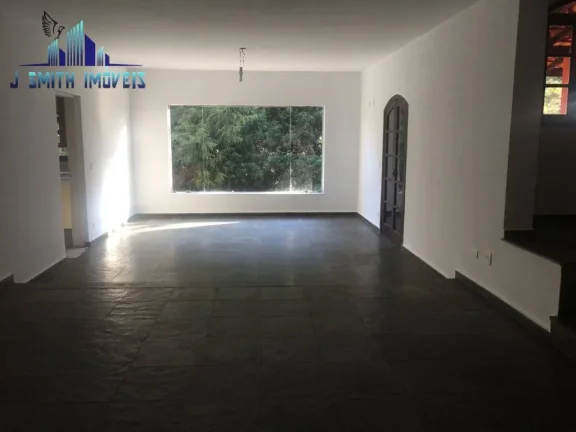 Imagem CASA TÉRREA 3 SUÍTES. CONDOMÍNIO NA RUA DO SHOPPING GRANJA VIANA!!