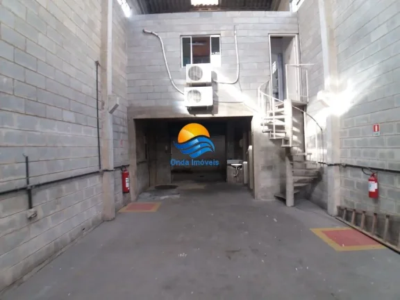 Imagem Galpão para venda em Santos no centro.