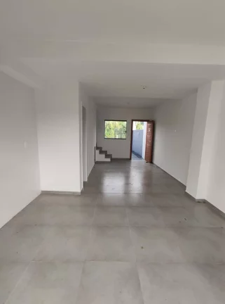 Imagem Sobrado Geminado à venda em Ubatuba, Enseada