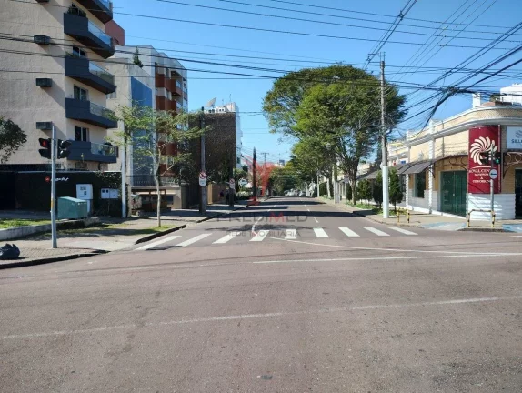 Imagem Edifício Comencial 23 aptos 2 lojas no Juvevê