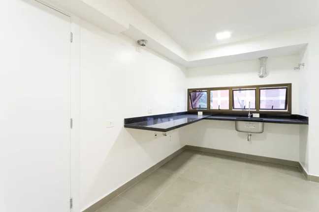 Imagem Apartamento Sumaré - 283M², Reformado, 5 Dorms, 4 Suítes, 5 Vagas, Lareira, Lazer Completo.