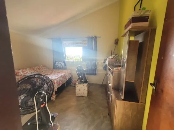Imagem F01 - Imperdível! Casa com Piscina, Jardim e 4 Quartos em Terreno de 1.000 m²