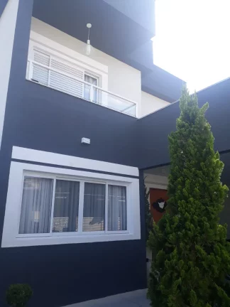 Imagem Oportunidade Sobrado 4 Dorms sendo uma Suíte – Villa Branca