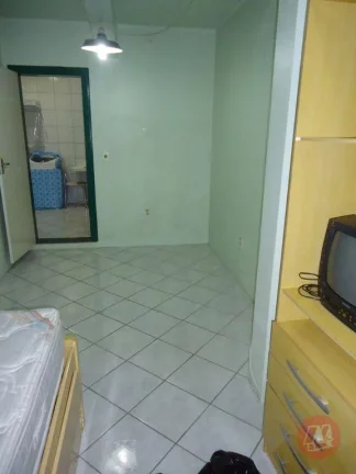 Imagem Apartamento com 2 dormitórios à venda, 89 m² por R$ 250.000 - Independência - Porto Alegre/RS