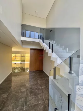 Imagem SOBRADO com 3 dormitórios à venda com 206m² por R$ 1.400.000,00 no bairro Centro - PIRAQUARA / PR