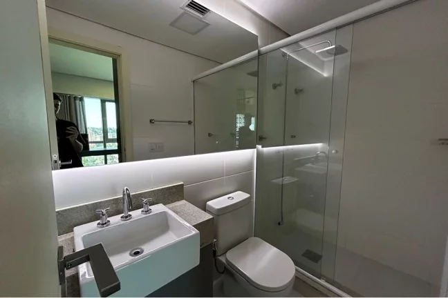 Imagem Apartamento à venda em Porto Alegre, Menino Deus, com 1 quarto, 73m2