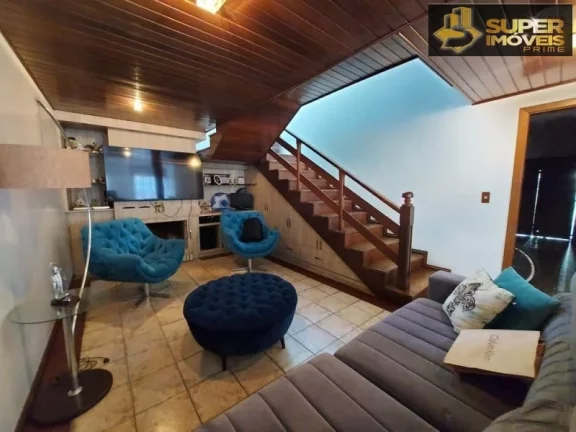 Imagem Casa Alto Padrão a Venda no bairro Centro - Pelotas, RS