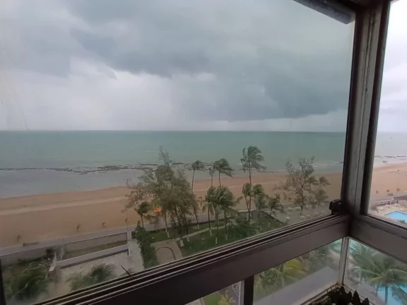 Imagem Apartamento de 270m² à venda, com 4 quartos (1 suíte), localizado em Piedade, Jaboatão dos Guararapes - Pernambuco.