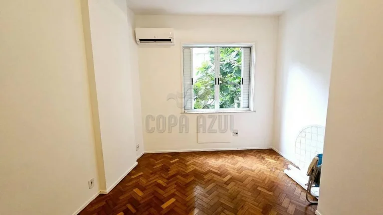 Imagem Copacabana - Residencial › Apartamento com 2 quarto(s) a Venda