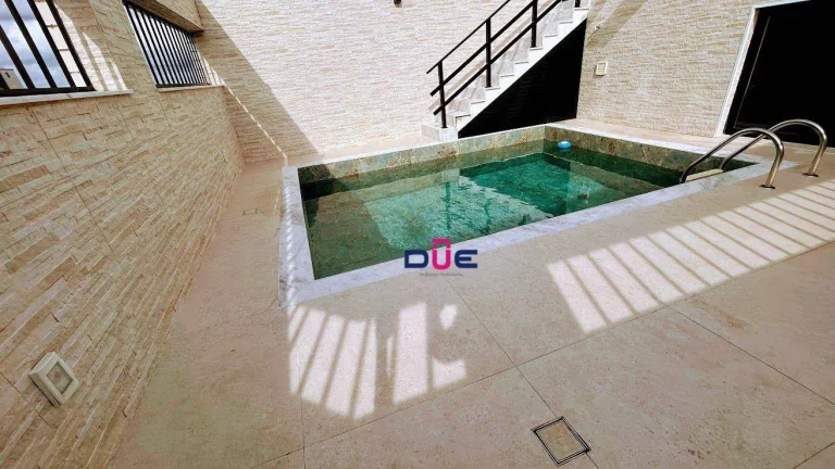 Imagem Cobertura com 3 dormitórios à venda, 357 m² por R$ 3.500.000 - Pompéia - Santos/SP
