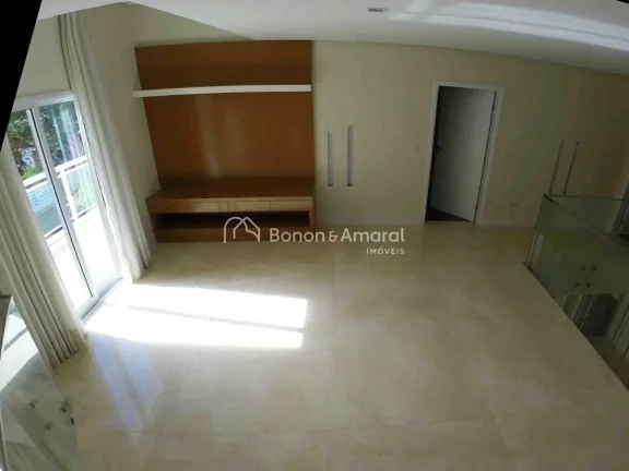 Imagem Casa de alto padrão com 4 dormitórios, sendo todos suítes com closet (uma master), 3 salas, 1 com...
