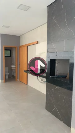 Imagem Casa de 160m² no Condomínio Belvedere 2, com piscina e área gourmet, 3 suítes, sala de estar e...