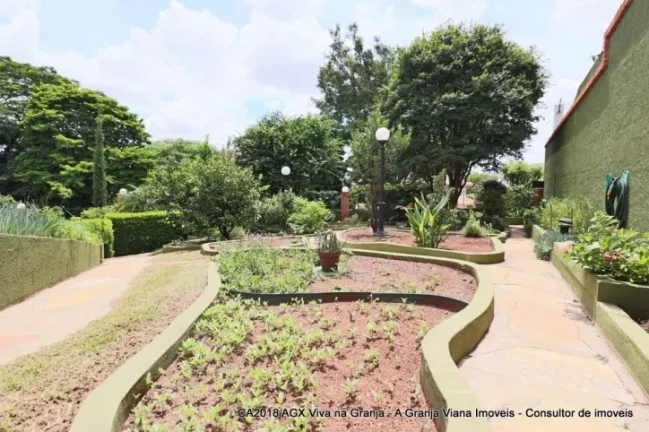 Imagem Casa com 3 dormitórios à venda, 640 m² por R$ 3.500.000,00 - Granja Viana - Carapicuíba/SP