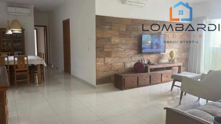 Imagem Cobertura no centro de Ubatuba