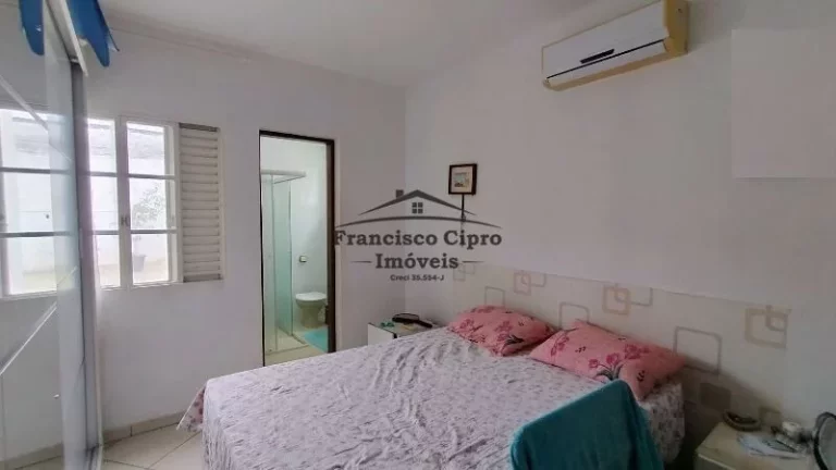 Imagem Casa à venda no bairro Manto Azul - Aparecida/SP