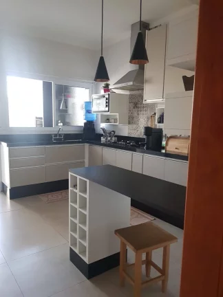 Imagem Casa Pronta para Morar.