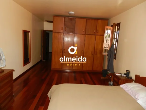 Imagem CASA 4 DORMITÓRIOS