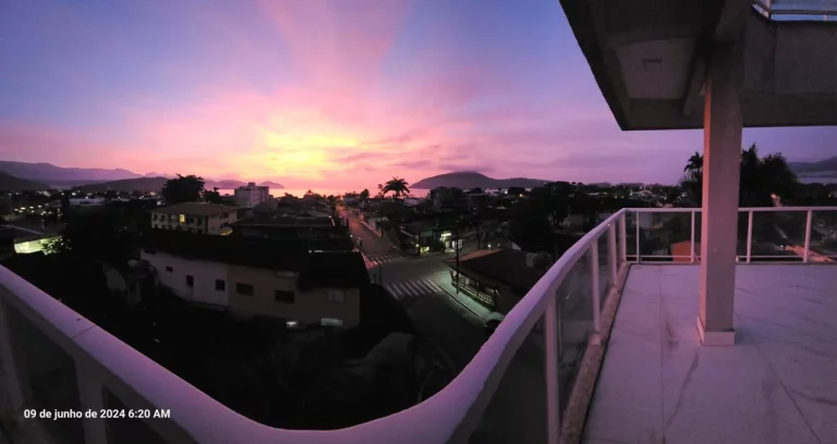 Imagem Maravilhosa cobertura a venda na praia itagua