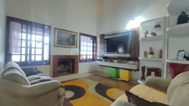 Imagem Casa térrea a venda no bairro Itapoan, Paulínia.

Excelente casa térrea com 540 metros de terreno...