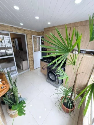 Imagem Apartamento com 2 dormitórios à venda, 116 m² por R$ 725.000,00 - Guilhermina - Praia Grande/SP