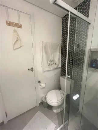 Imagem Apartamento à venda ou para alugar com 2 quartos, sendo 1 suíte, no condomínio You Collection Alves Guimarães, São Paulo - SP
