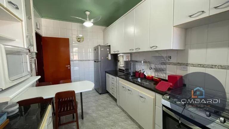 Imagem Apartamento com ótima metragem no Itaguá.