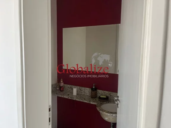 Imagem Apartamento na Ponta da Praia com 2 suítes, 2 vagas de garagem e vista panorâmica da cidade por apenas R$1.177.000,00