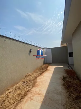 Imagem Casa com 2 Suítes à Venda no Setvalley III