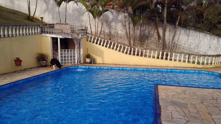 Imagem Bela Chácara Financiamento Bancário em Condomínio Fechado
