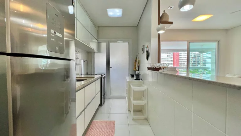 Imagem Apartamento com 3 dormitórios à venda, 106 m por R$ 3.150.000,00 - Riviera