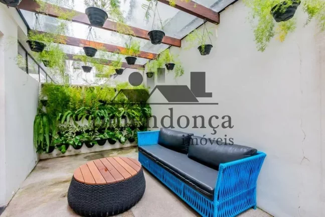 Imagem Apartamento com 155m² na Rua Baronesa de Itu, pronto para morar!