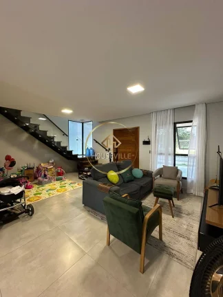 Imagem Casa Moderna, 4 Dormitórios ( 2 Suites), Condomínio Bosque Manacás, Sjc.