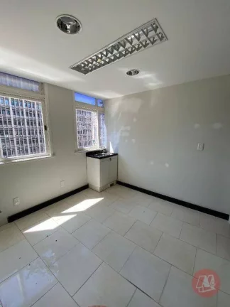 Imagem Conjunto para alugar, 280 m² por R$ 12.710,00/mês - Centro Histórico - Porto Alegre/RS