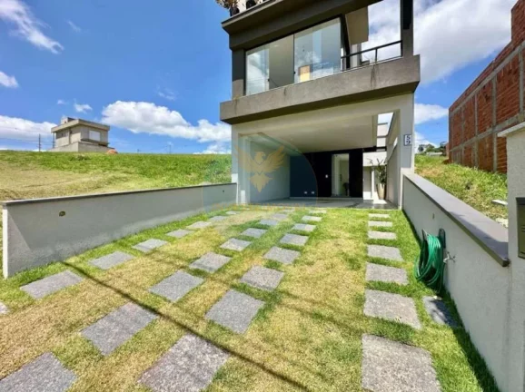 Casa nova em condomínio fechado no Km37 da Raposo