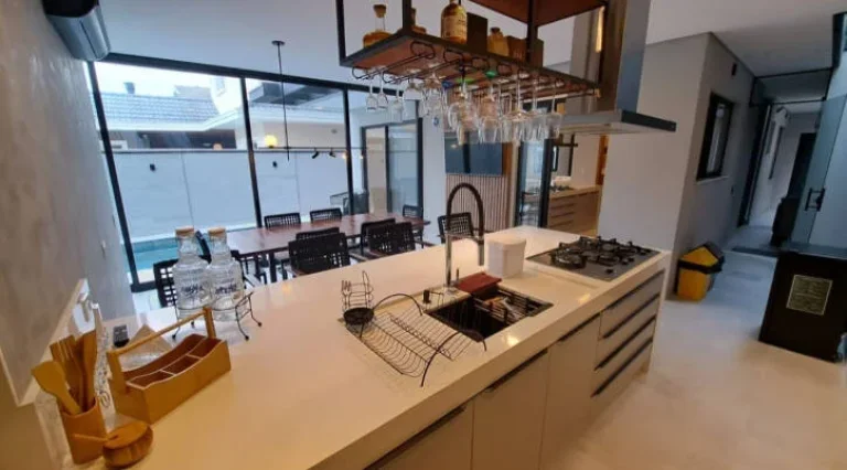 Imagem Casa Sobrado, 4 dormitórios ( 4 suítes), Piscina, Altos da Serra, Urbanova.