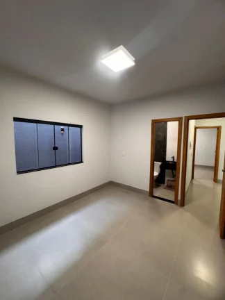 Imagem Casa 2/4 C Suite Com Area Gourmet A 6 Min Do Centro De Aparecida De Goiania