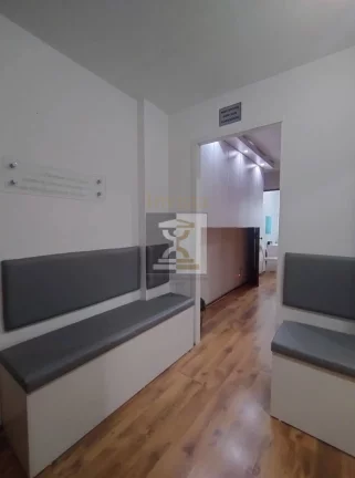 Imagem Recreio dos Bandeirantes - Sala consultório montado - 32 m2