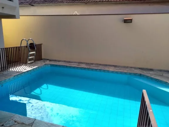 Imagem Casa em excelente localização próximo as principais avenidas