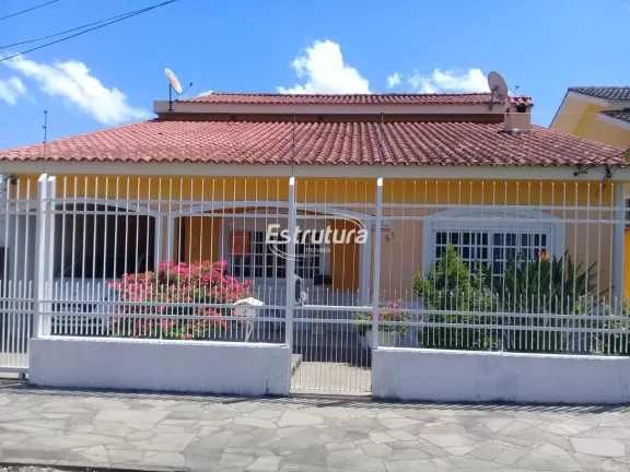 Casa no bairro Dom Antônio Reis