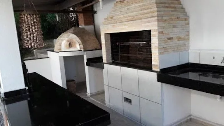 Imagem Chácara com 4 dormitórios, 2500 m² - venda por R$ 1.200.000,00 ou aluguel por R$ 6.756,00 - Chácaras Fernão Dias - Atibaia/SP