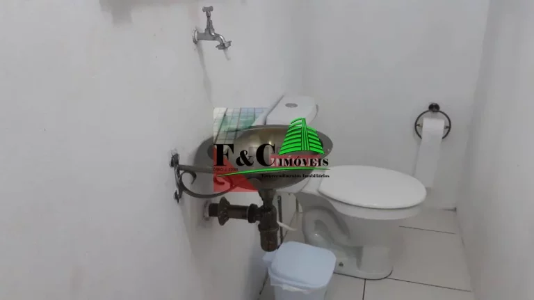 Imagem Sobrado para Venda em Santa Bárbara D`Oeste, Jardim Batagin, 2 dormitórios, 1 suíte, 1 banheiro, 2 vagas