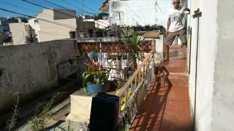 Imagem Casa-Terrea-para-Venda-em-Vila-Lucinda-Santo-Andre-SP