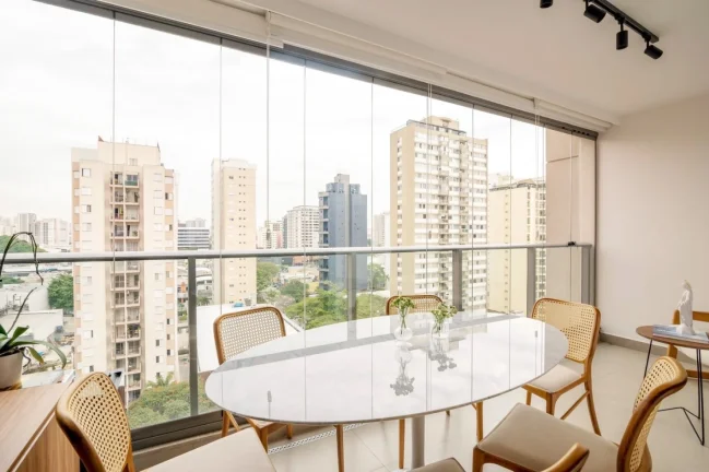 Imagem Apartamento 72M², 2Q, 1 Suíte, 2 Banheiros, 1 Vaga, Varanda, Academia, Piscina Adulto e Infantil, Churrasqueira, Playground, Salão de Festas e Jogos.
