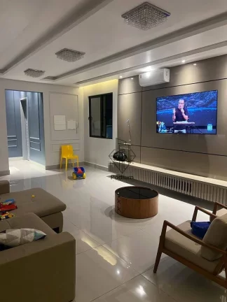 Imagem Casa de porteira fechada com sobrado e piscina privativa em condomínio fechado no Alphaville/PB Bayeux - CA0120