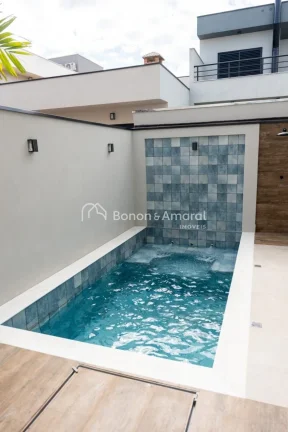 Imagem Sobrado em condomínio com 235m² de área construída.
São 3 dormitórios, sendo 3 suítes amplas ...