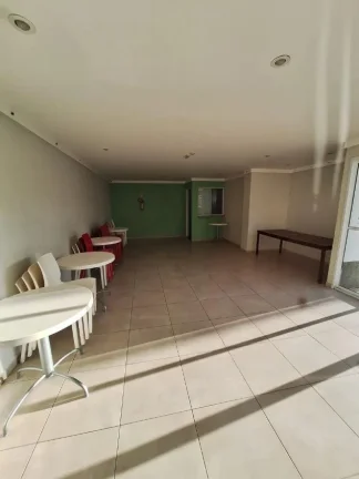 Imagem Apartamento, 2 quartos com suíte e vaga coberta.