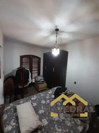 Imagem Sobrado com 3 quartos (2 Suítes) à venda na Vila Arens - Jundiaí/SP