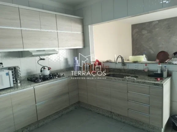 Imagem CASA REFORMADA 3 DORMITÓRIOS/SUITE - ÁREA GOURMET COM PISCINA - VÁRZEA PAULISTA -