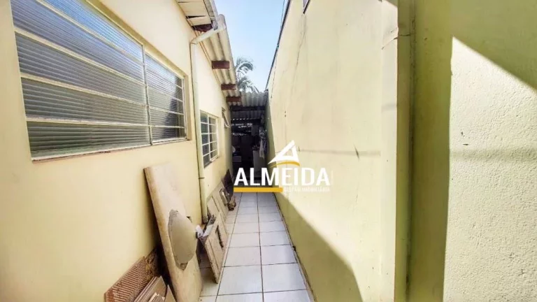 Imagem Casa com 3 dormitórios à venda, 168 m² por R$ 478.000,00 - Santana - Rio Claro/SP